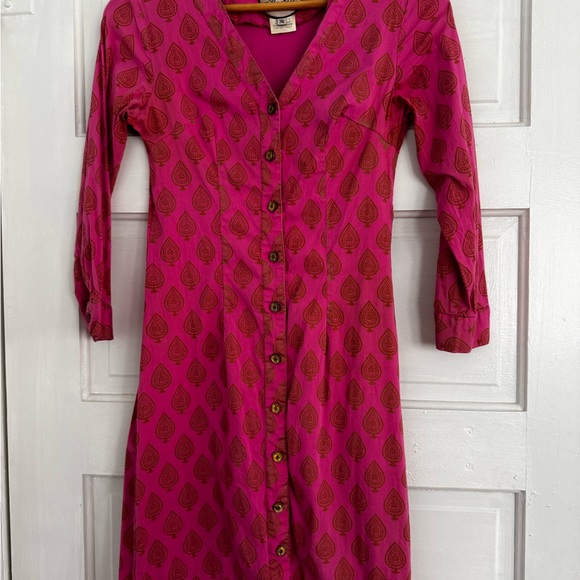 Almatrichi Dresses & Skirts - Almatrichi Spain Button-Front Fitted Dress - Pink - Small